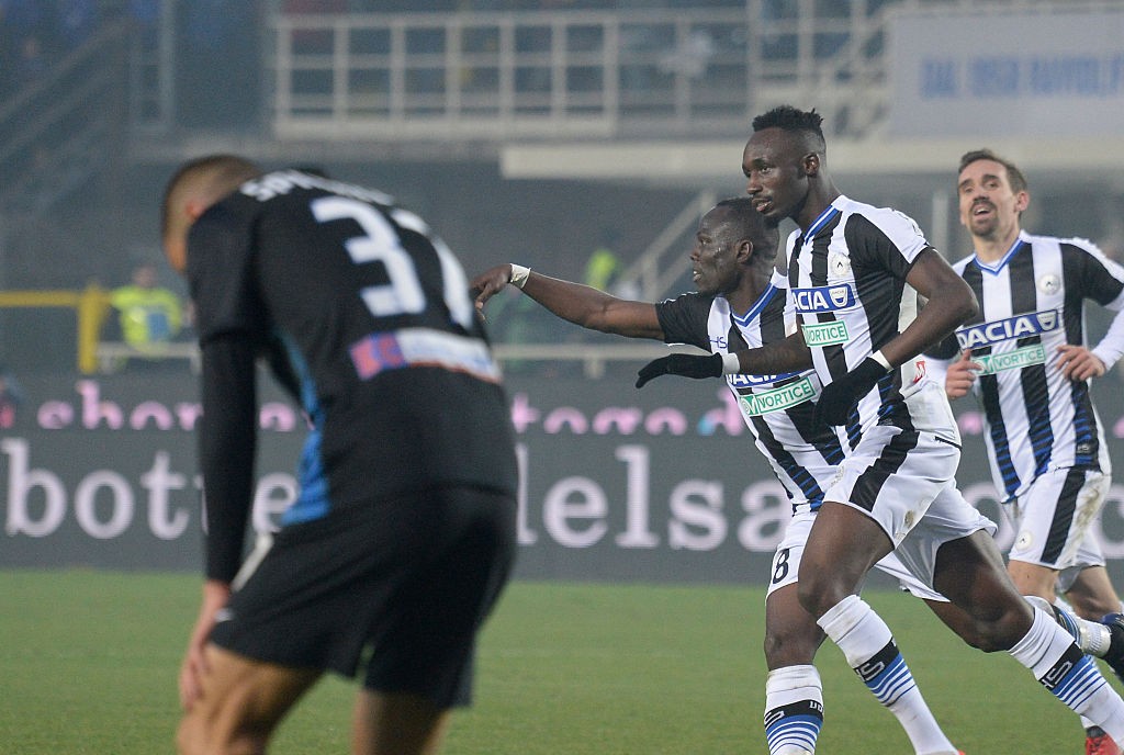BERGAMO, ITALY - DECEMBER 11: Seko Mohamed Fofana (R) of Udinese Calcio celenrates after scoring his team's second goal during the Serie A match between Atalanta BC and Udinese Calcio at Stadio Atleti Azzurri d'Italia on December 11, 2016 in Bergamo, Italy. (Photo by Dino Panato/Getty Images)